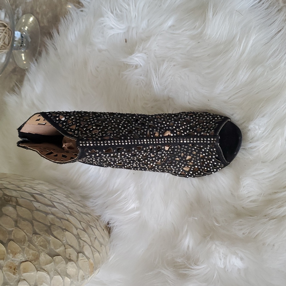 Zigi soho black studded open toe bootie size 7.5 - Picture 16 of 17